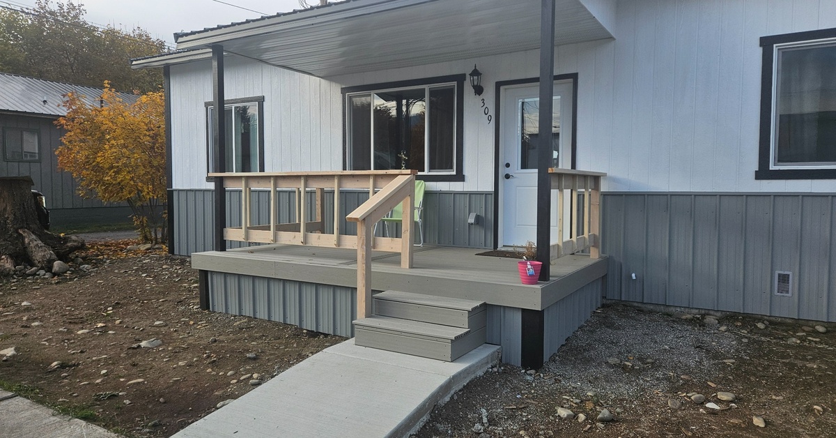 Deck Railing Installation in Troy, MT – Finishing a New Home’s Deck